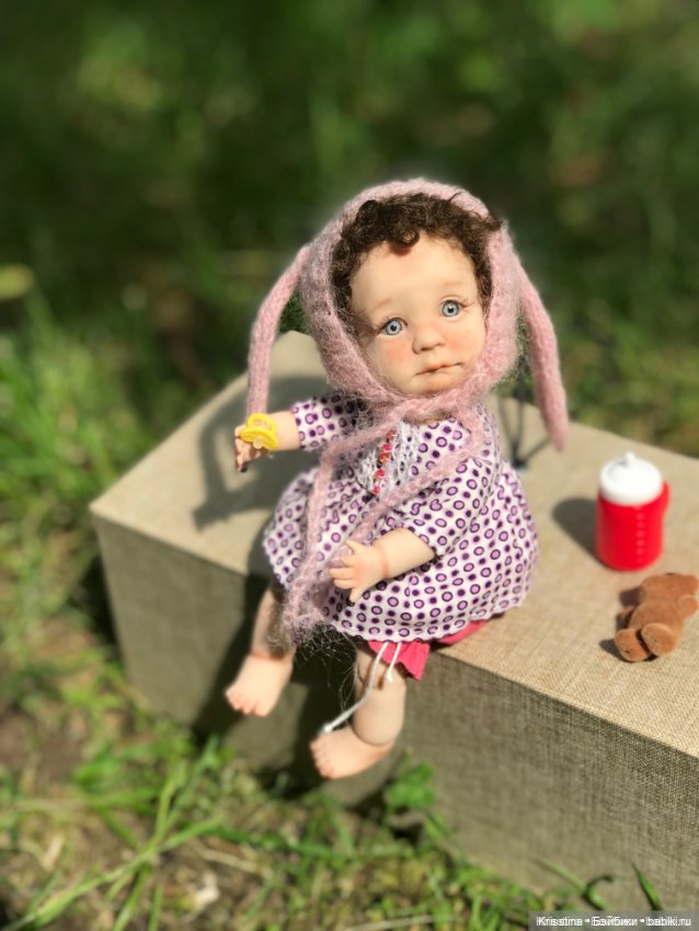 Игрушки,аксессуары и домики для кукол