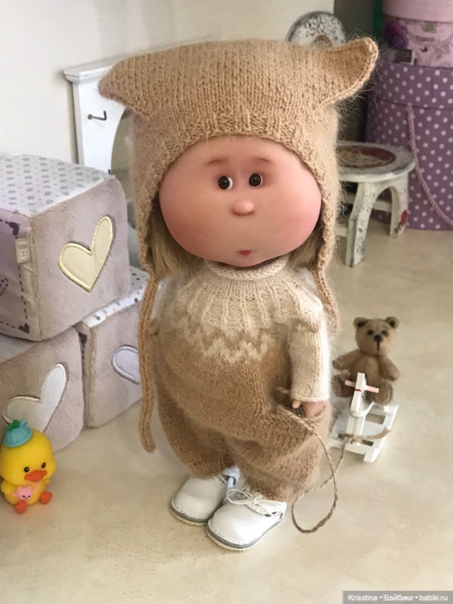 Игрушки,аксессуары и домики для кукол