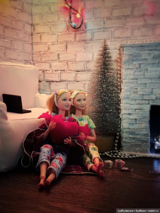 Рождество дома с сестрой — Куклы Barbie (Барби): Looks (фото 2)