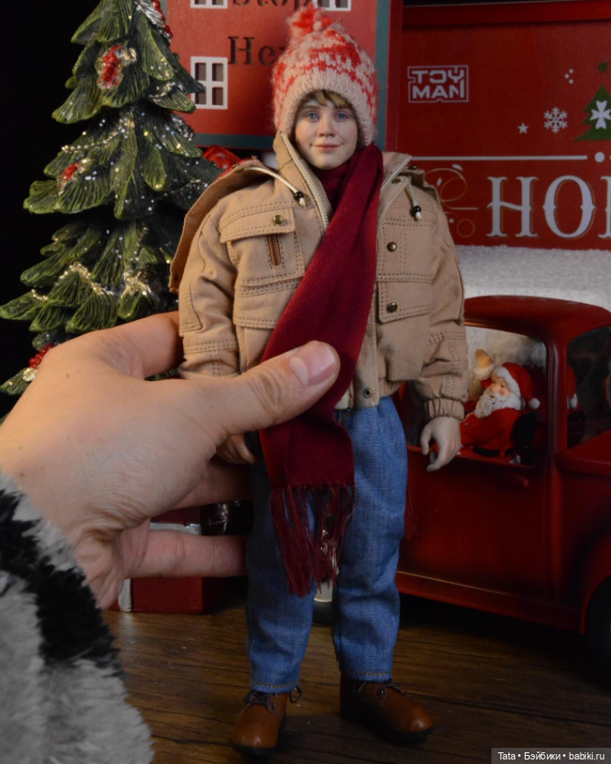 Toyman - фигурка Кевина Маккалистера (фото 6)