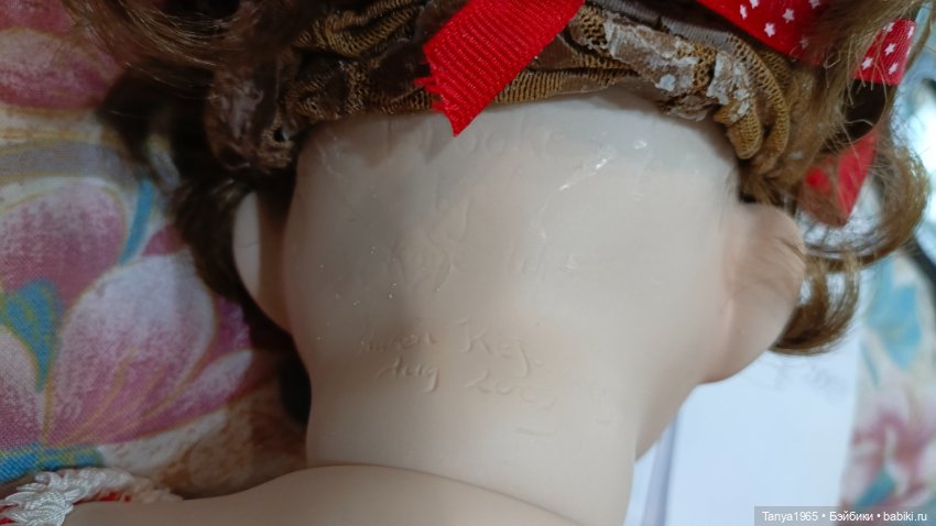 Фарфоровая кукла Брук от Кайя Вигс (фото 2)