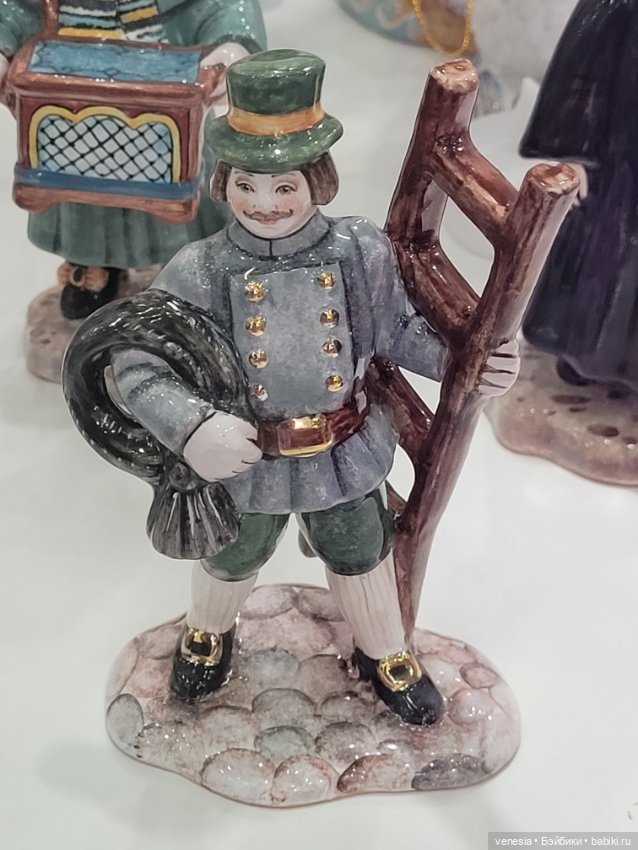 Куклы с "Ладьи" крупный план