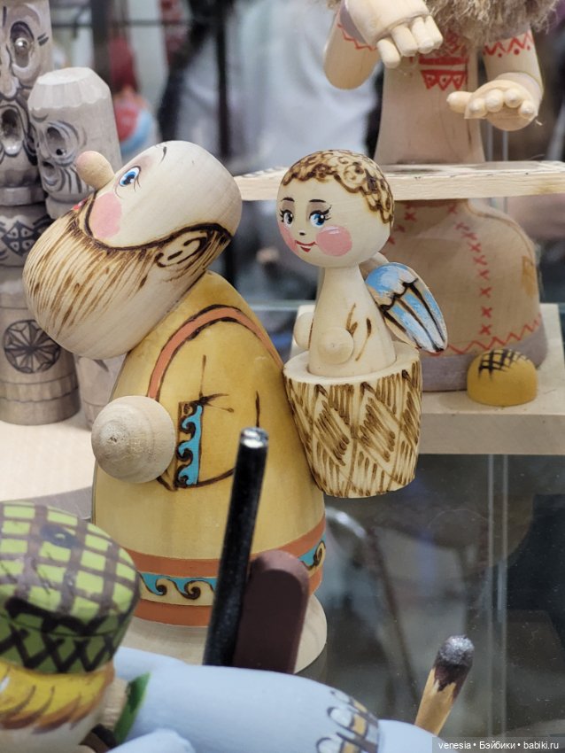 Куклы с "Ладьи" крупный план