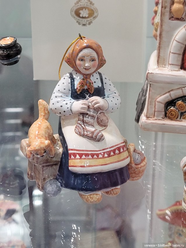 Куклы с "Ладьи" крупный план