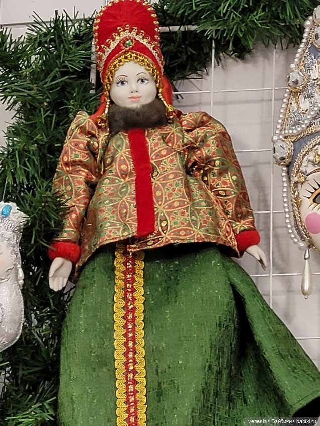 Куклы с "Ладьи" крупный план