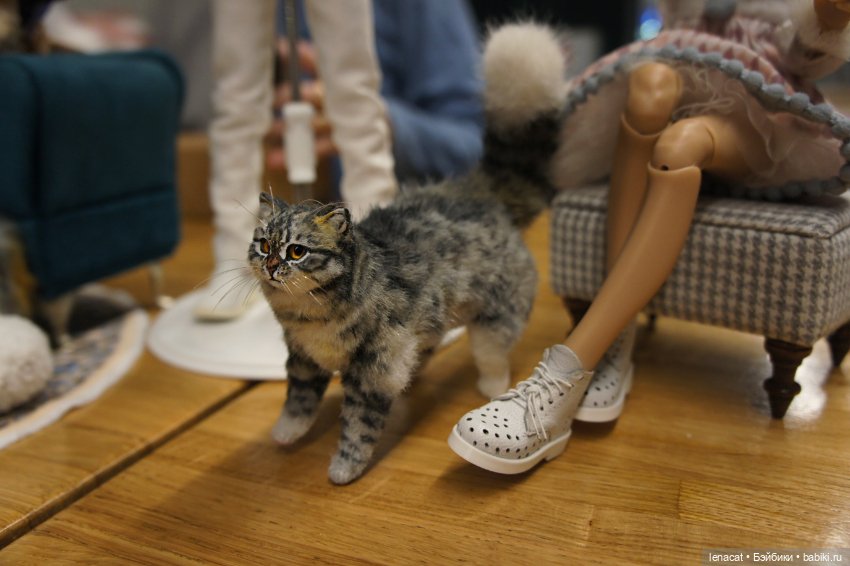 Новогодняя встреча хранителей авторских шарнирных кукол на Тишинке. 2025г