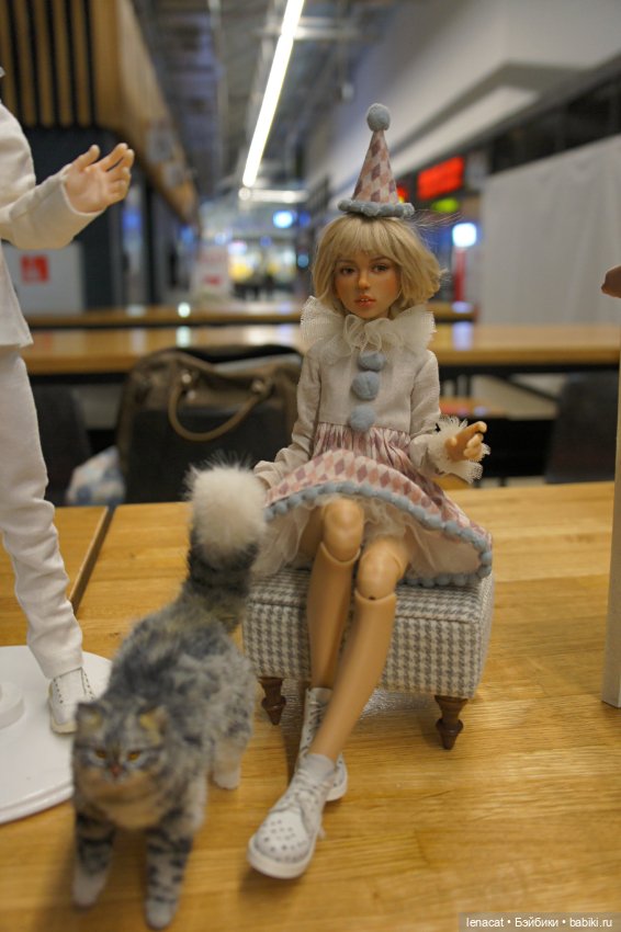 Новогодняя встреча хранителей авторских шарнирных кукол на Тишинке. 2025г