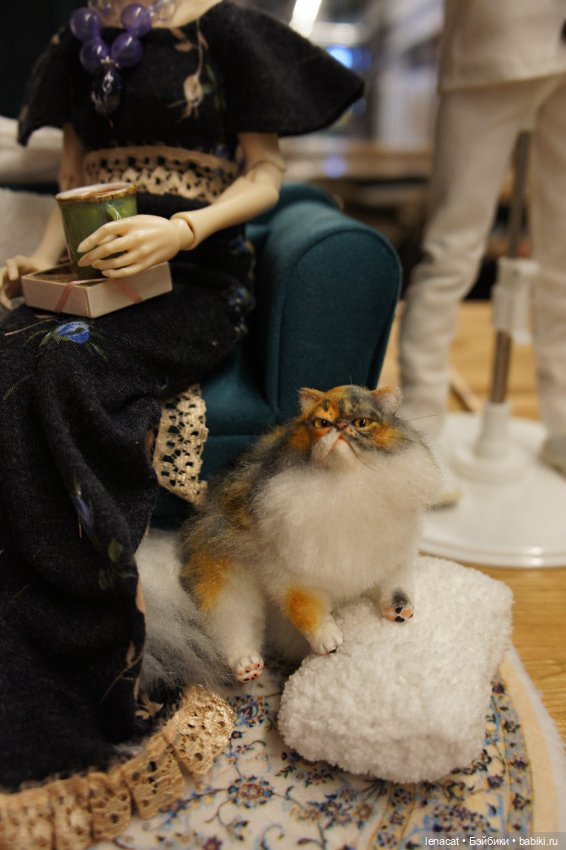 Новогодняя встреча хранителей авторских шарнирных кукол на Тишинке. 2025г