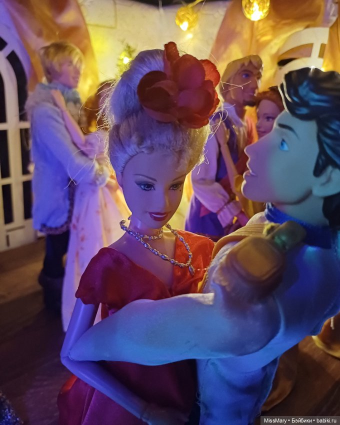 Новогодний бал — Куклы Barbie (Барби): Looks (фото 4)