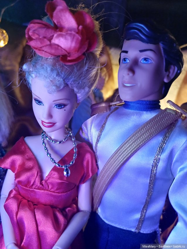 Новогодний бал — Куклы Barbie (Барби): Looks