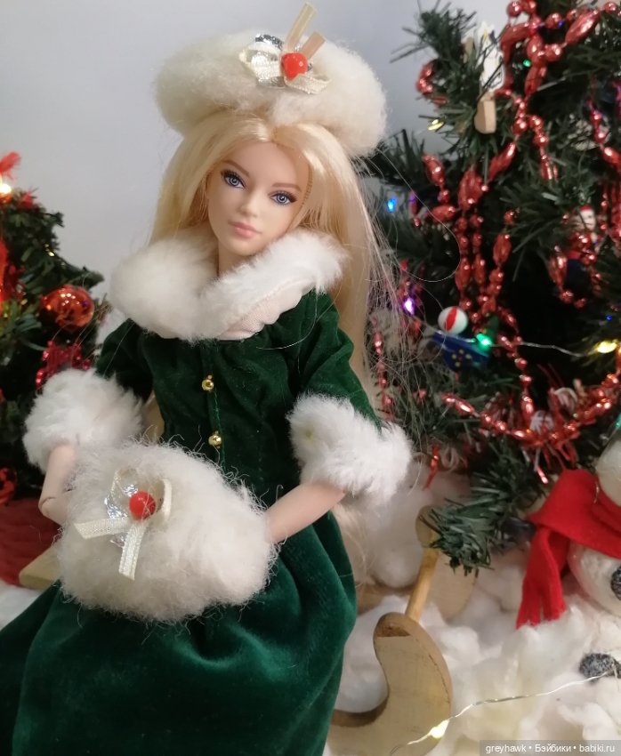 Новый год всё ближе — Куклы Barbie (Барби): Looks (фото 3)