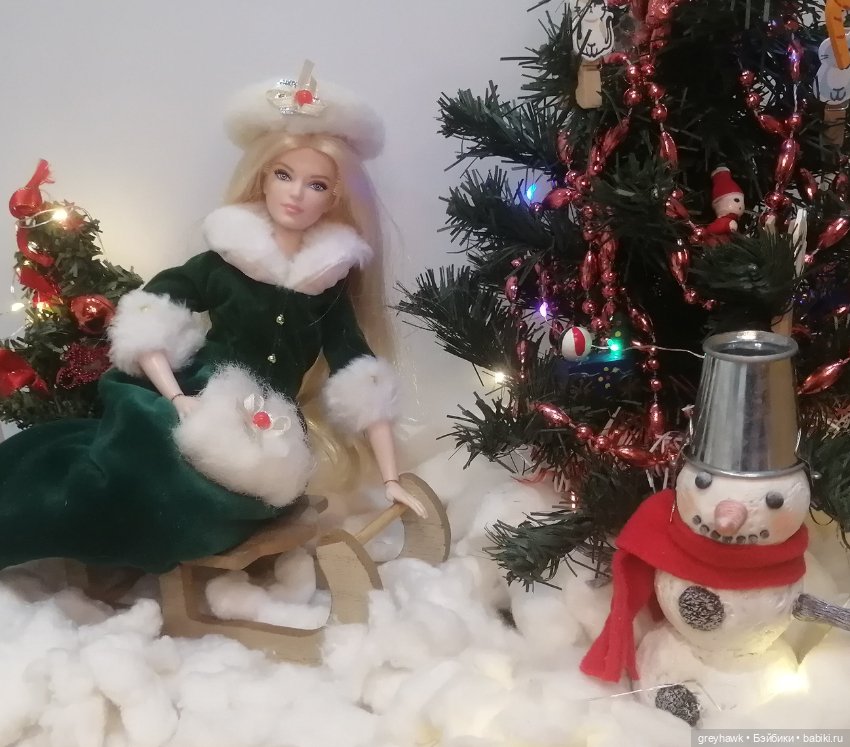 Новый год всё ближе — Куклы Barbie (Барби): Looks (фото 2)