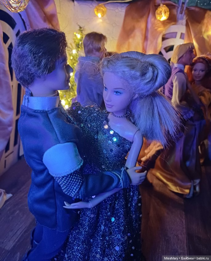 Новогодний бал — Куклы Barbie (Барби): Looks (фото 6)