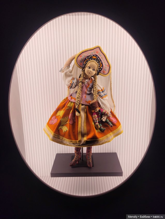 Августейшие. Куклы — Выставки кукол и мишек Тедди: фоторепортажи