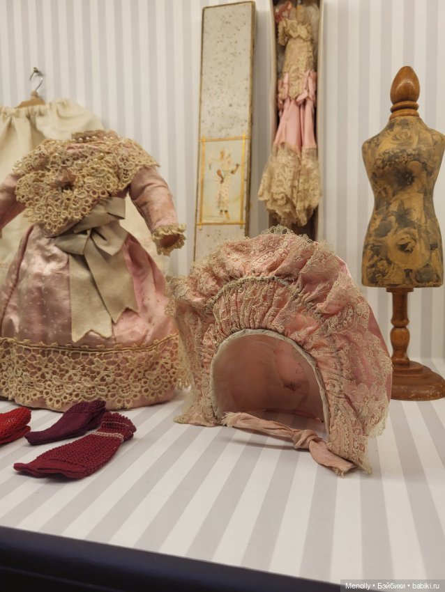 Августейшие. Куклы — Выставки кукол и мишек Тедди: фоторепортажи