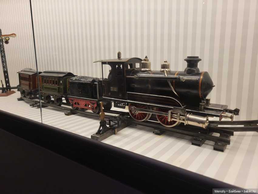 Августейшие. Куклы — Выставки кукол и мишек Тедди: фоторепортажи