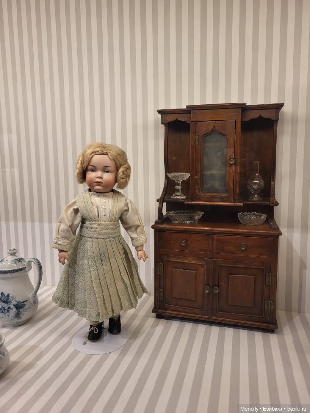 Августейшие. Куклы — Выставки кукол и мишек Тедди: фоторепортажи