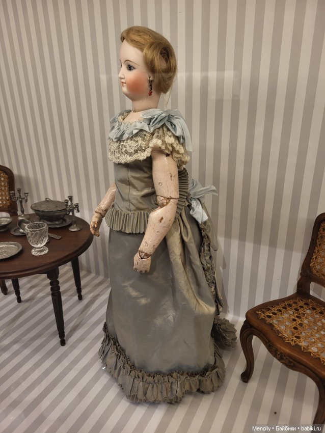 Августейшие. Куклы — Выставки кукол и мишек Тедди: фоторепортажи