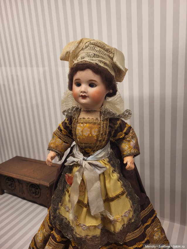 Августейшие. Куклы — Выставки кукол и мишек Тедди: фоторепортажи