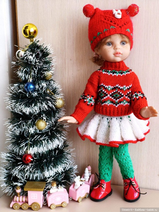 Ещё один рождественский костюм в этом уходящем году