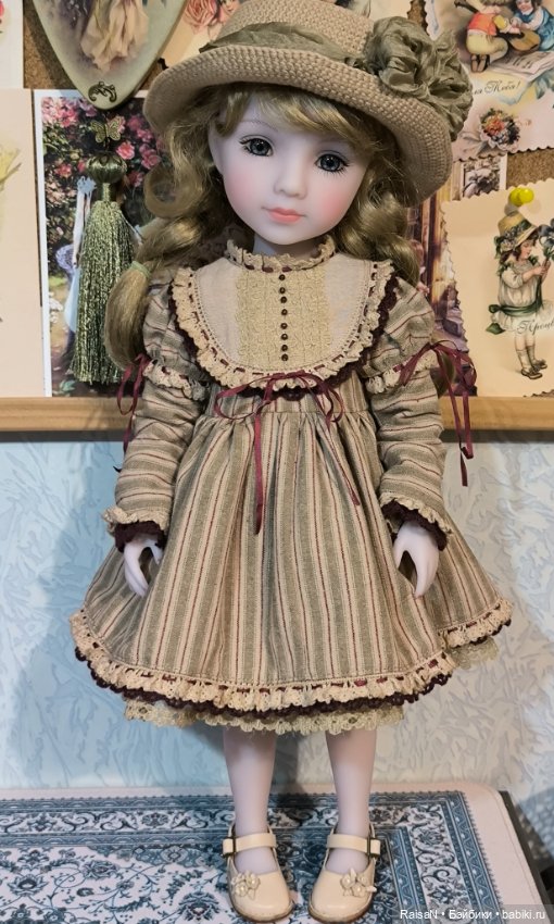 Ruby Red и платья — Куклы Ruby Red (Руби Ред) Fashion Friends: Siblies (фото 9)