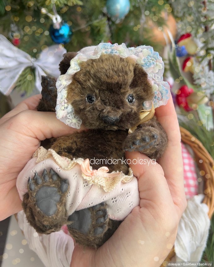 Медвежонок Пуженька🐻🎀 — Игрушки в смешанной технике (мех и глина): Арт (фото 2)