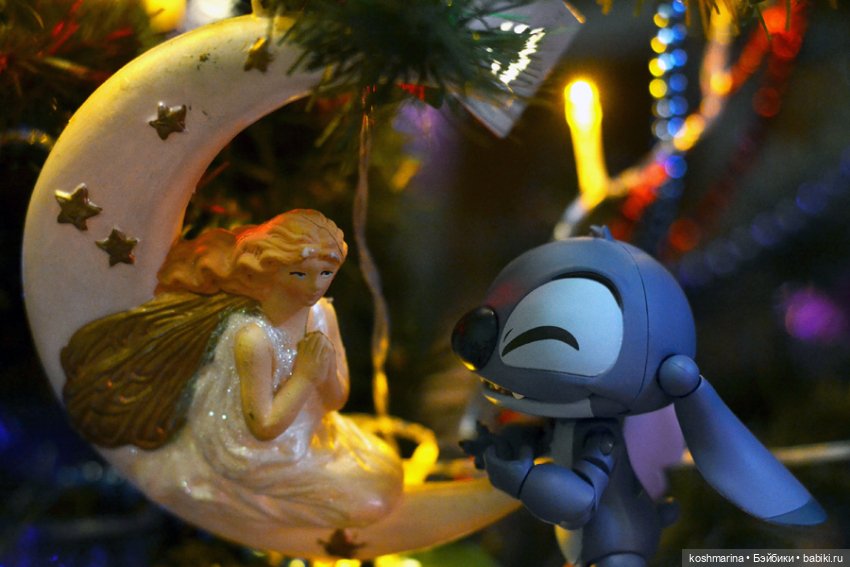 Наряжайте елку в правильной компании :) (фото 8)