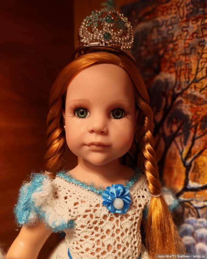 Про Нафочку. В новогодней инсталляции