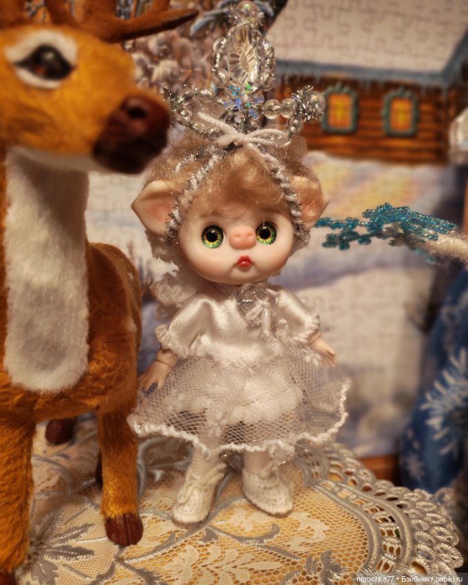 Про Нафочку. В новогодней инсталляции (фото 3)