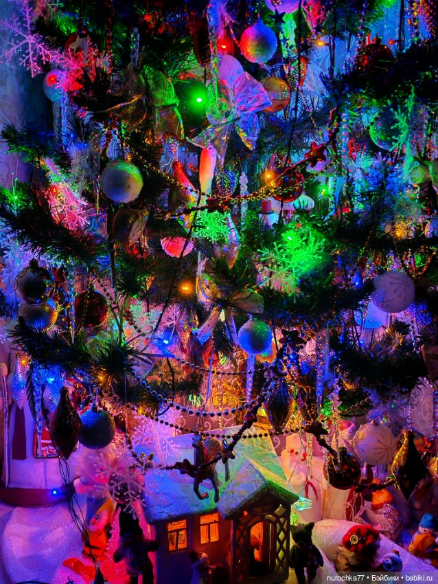 Про Нафочку. В новогодней инсталляции