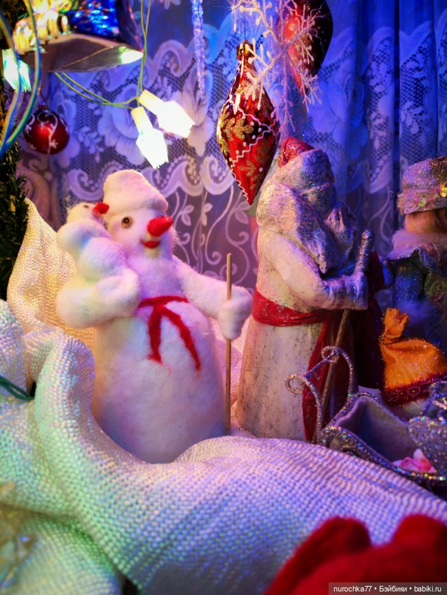 Про Нафочку. В новогодней инсталляции