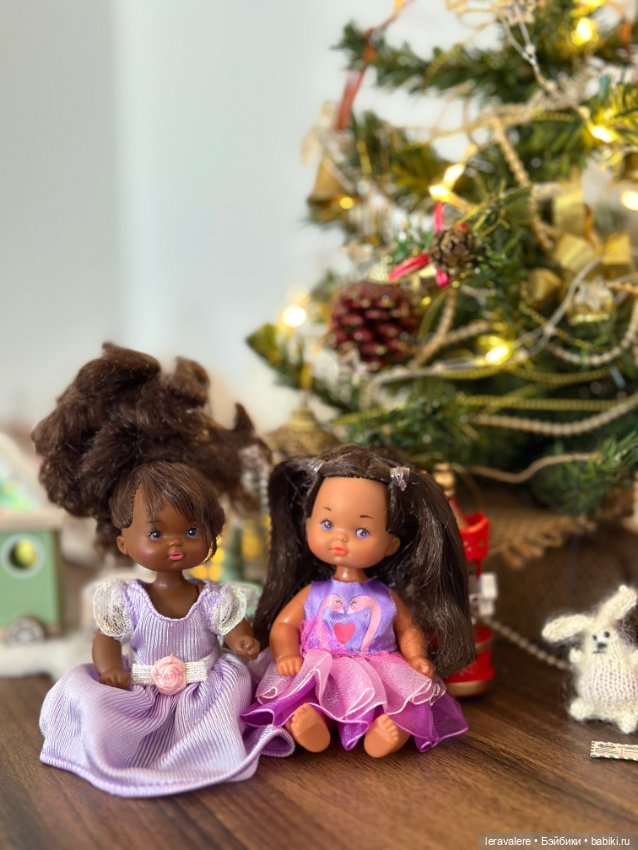 Новогоднее формата 1:12 — Коллекции игровых кукол (Playline): фото полок