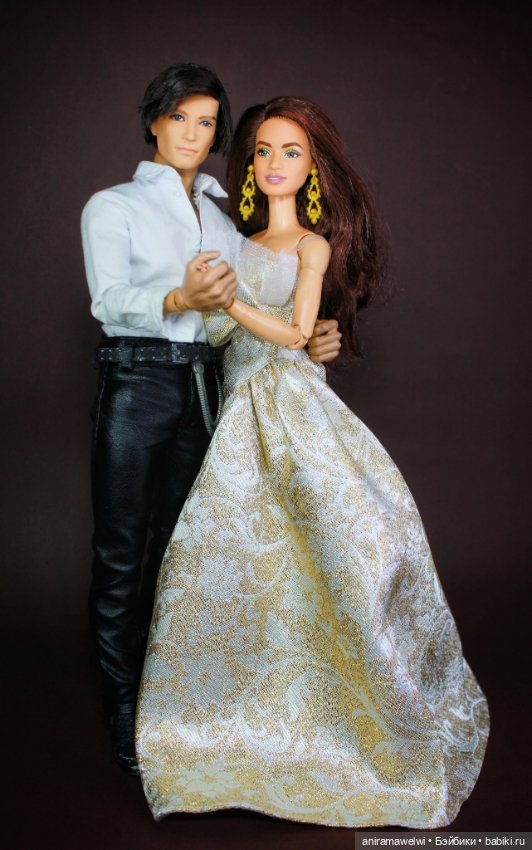 Дариан и Виталина на новогоднем балу