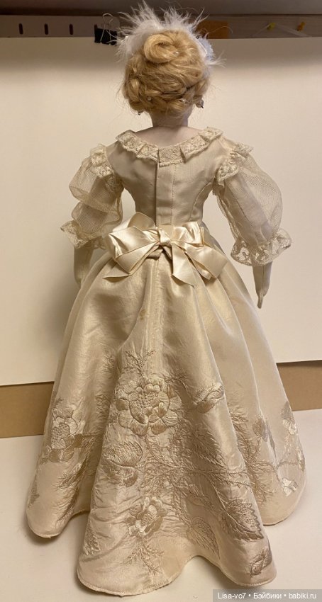 Бальное платье для Анечки