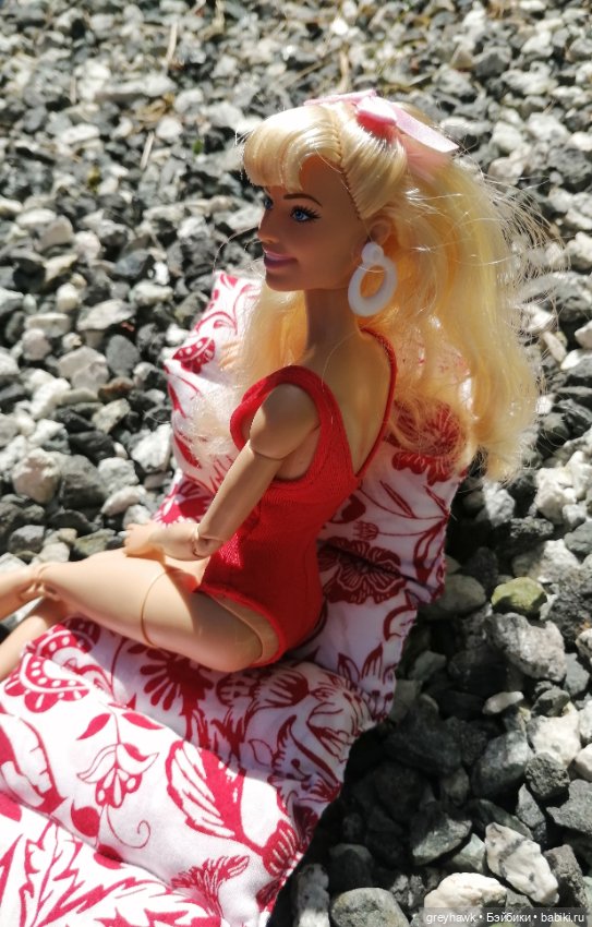 Новый год на пляже — Куклы Barbie (Барби): Looks (фото 6)