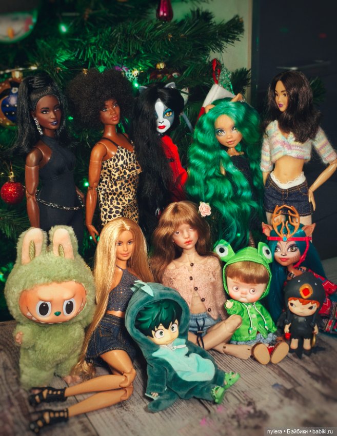 С Новым Годом — Куклы Barbie (Барби): Looks