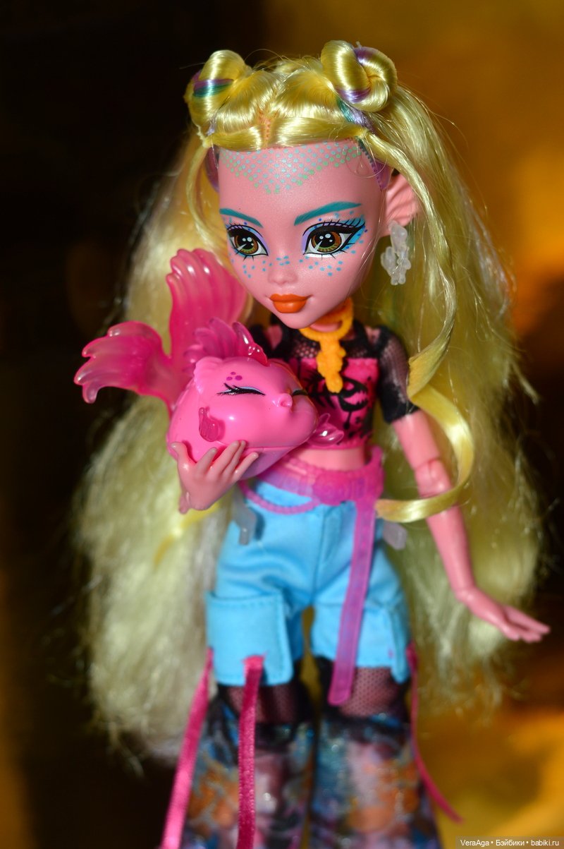 Первая Monster High: неожиданный новогодний подарок (фото 3)