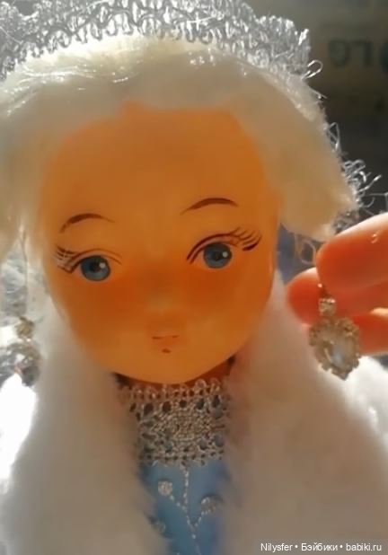 Создание Снегурочки — Реставрация и преображение кукол: ремонт