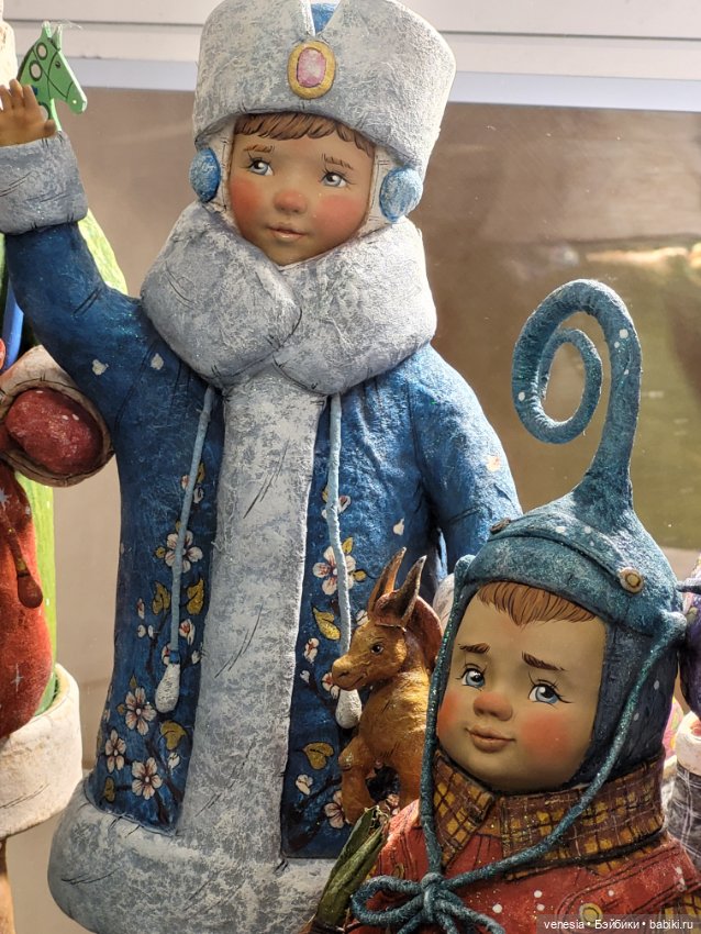 КУКЛЫ - крупный план с выставки "Ладья"