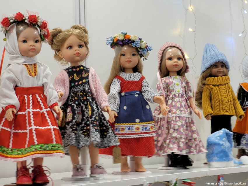 КУКЛЫ - крупный план с выставки "Ладья"