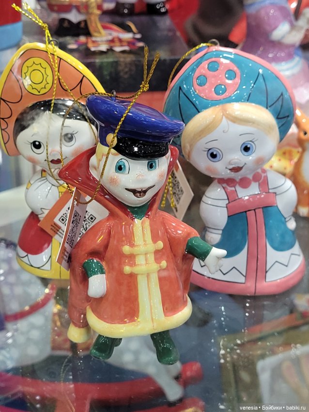 КУКЛЫ - крупный план с выставки "Ладья"