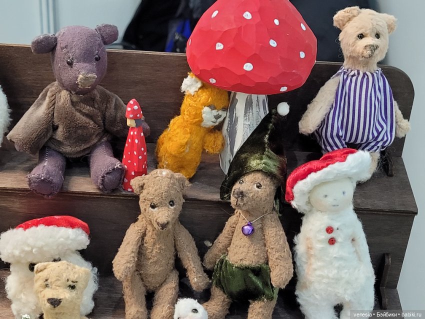 КУКЛЫ - крупный план с выставки "Ладья"