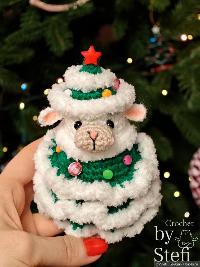 Овечка в костюме Ёлочки — Вязаные игрушки и амигуруми: крючком (фото 4)