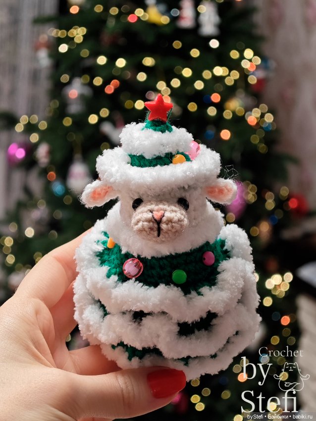 Овечка в костюме Ёлочки — Вязаные игрушки и амигуруми: крючком (фото 3)