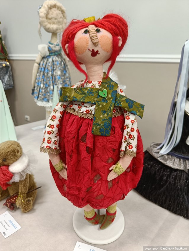 Зимняя выставка АЙДОЛЛ-2025 в Санкт-Петербурге