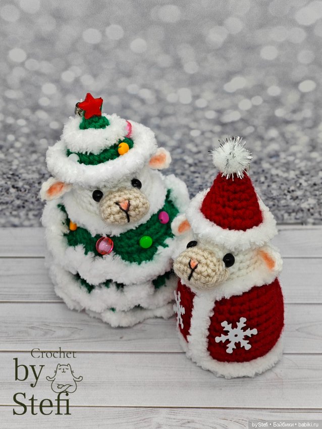 Овечка в костюме Деда Мороза (фото 2)