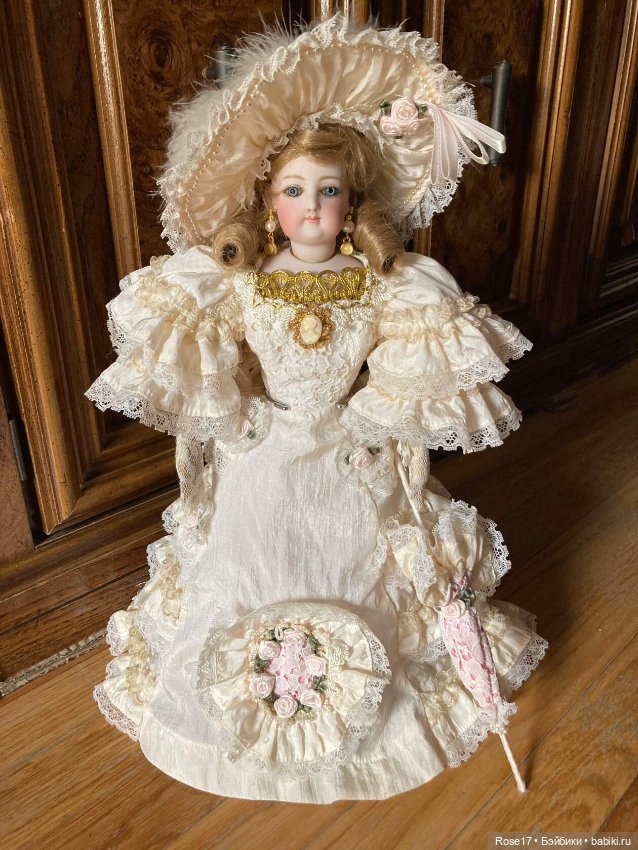 Еще немного антикварок из моей домашней коллекции кукол