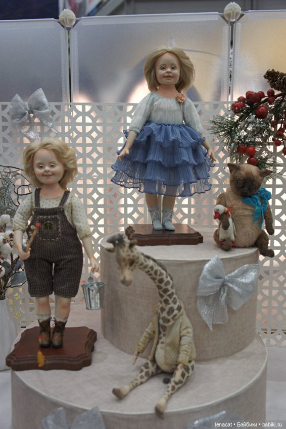 Новогодний бал кукол на Тишинке. Часть1