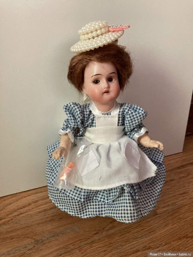 Еще немного антикварок из моей домашней коллекции кукол