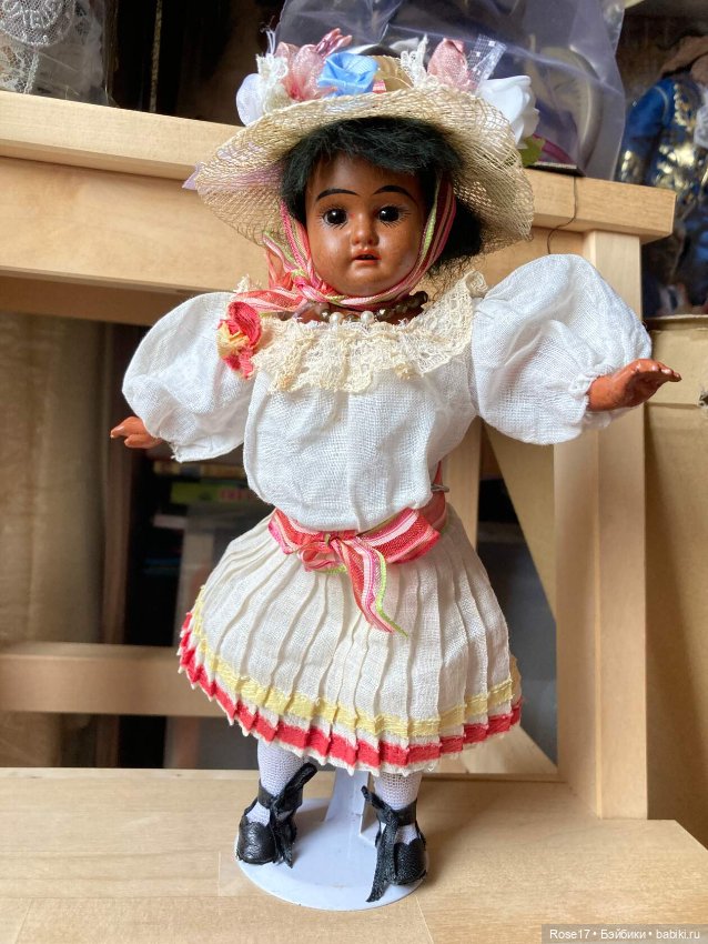 Еще немного антикварок из моей домашней коллекции кукол